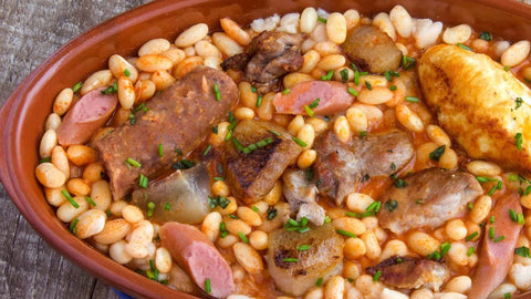 Cassoulet — recette régionale d’Occitanie (Castelnaudary/Toulouse/Carcassonne) 🥘🦆