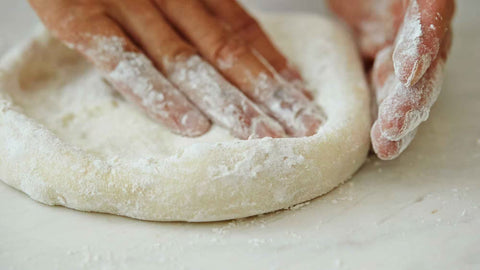 Pâte à pizza maison - Recette facile