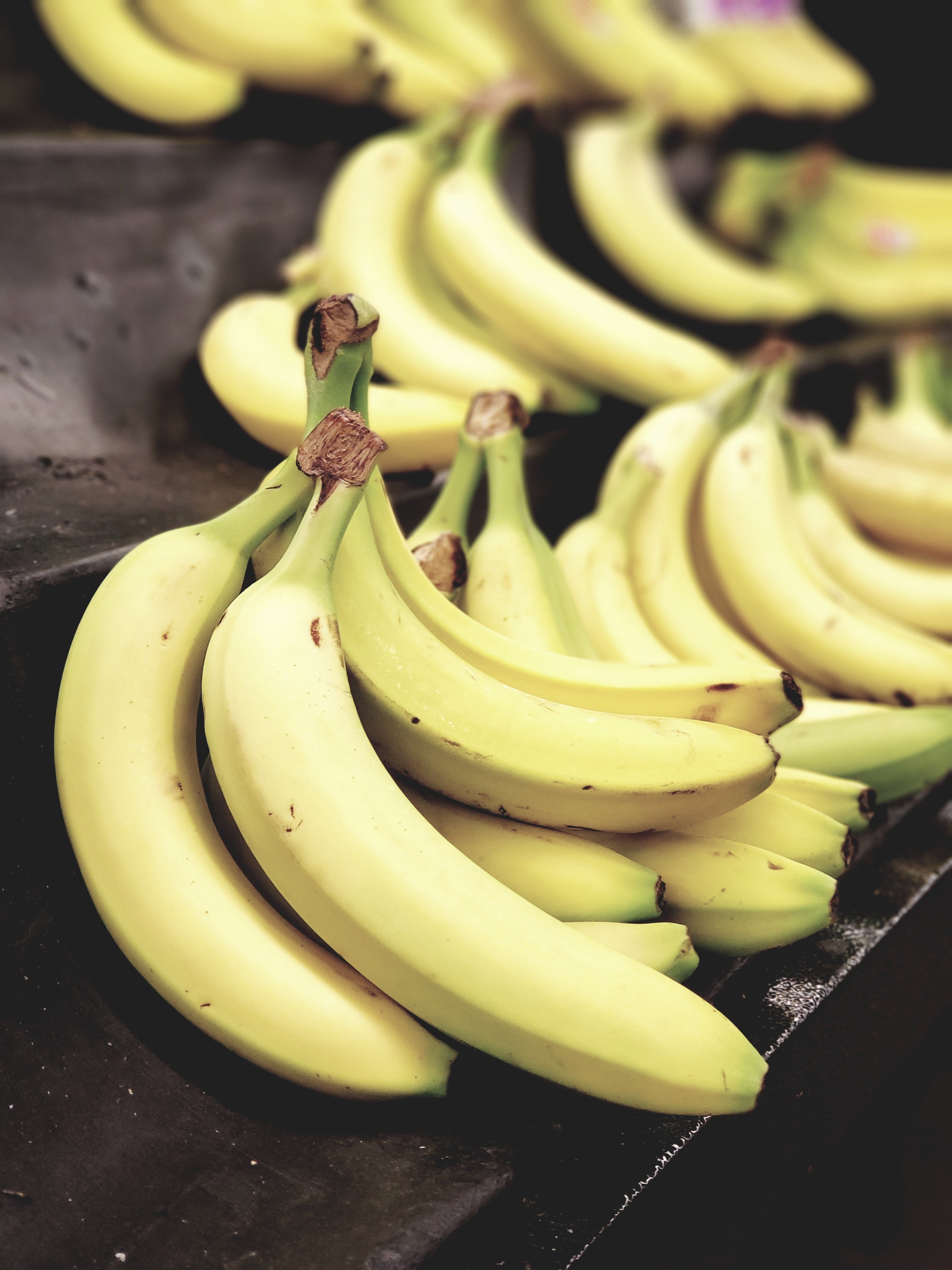 Comment garder les bananes fraîches plus longtemps