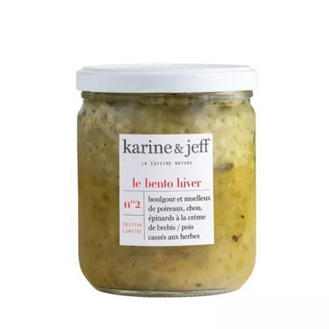 Boulgour et moelleux de poireaux, chou, épinards à la crème de brebis et pois cassés aux herbes - BIO