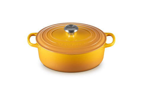 Le Creuset Signature Oval Casserole Dish 29 cm – Enameled Cast Iron “Cherry” 4.7 L