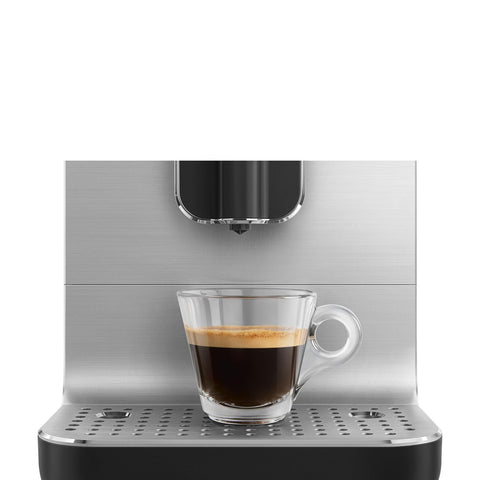 Smeg Automatic Coffee Machine – Integrated Grinder, 1.4 L, 19 Bars, 4 One Touch Recipes