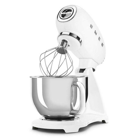 Smeg SMF03CREU Stand Mixer – 4.8 L, 10 Speeds, Planetary Motion & Soft Start