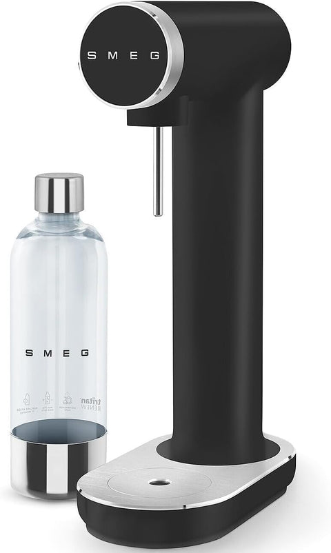 Smeg Sparkling Water Machine – 800 ml, CO₂ Intensity Control, Works with Standard Cartridge