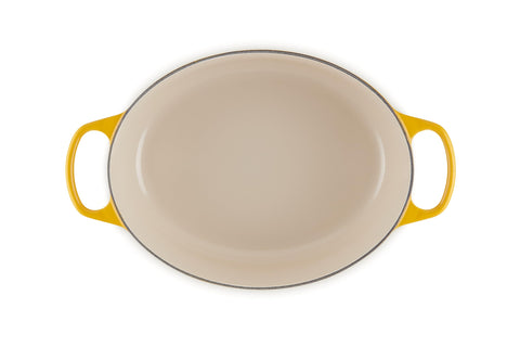 Le Creuset Signature Oval Casserole Dish 29 cm – Enameled Cast Iron “Cherry” 4.7 L