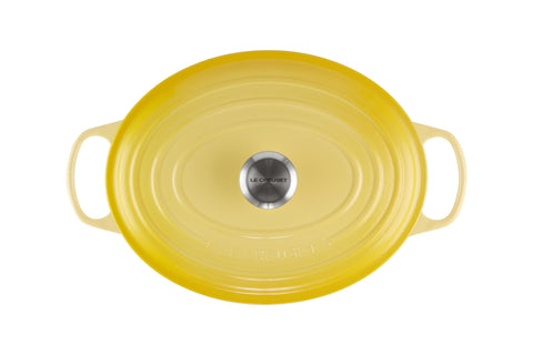 Le Creuset Signature Oval Casserole Dish 29 cm – Enameled Cast Iron “Cherry” 4.7 L