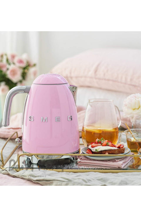 Smeg KLF03NBEU Electric Kettle – 1.7 L, Anti-Scald Filter, Automatic Shut-Off