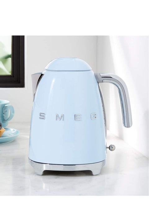 Smeg KLF03NBEU Electric Kettle – 1.7 L, Anti-Scald Filter, Automatic Shut-Off
