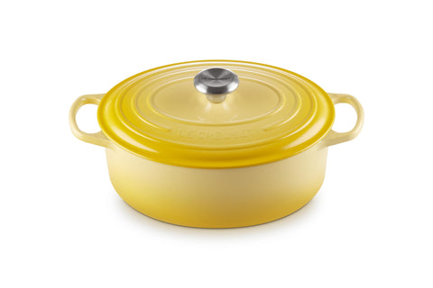 Le Creuset Signature Oval Casserole Dish 29 cm – Enameled Cast Iron “Cherry” 4.7 L