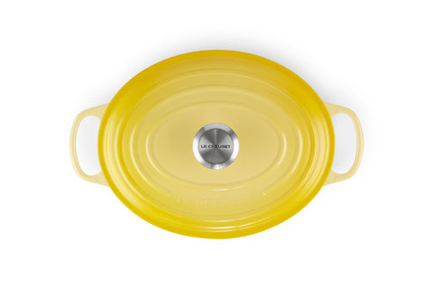 Le Creuset Signature Oval Casserole Dish 29 cm – Enameled Cast Iron “Cherry” 4.7 L