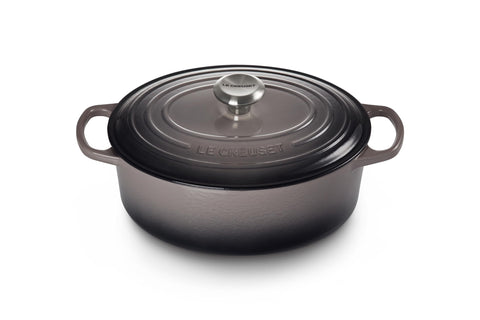 Le Creuset Signature Oval Casserole Dish 29 cm – Enameled Cast Iron “Cherry” 4.7 L