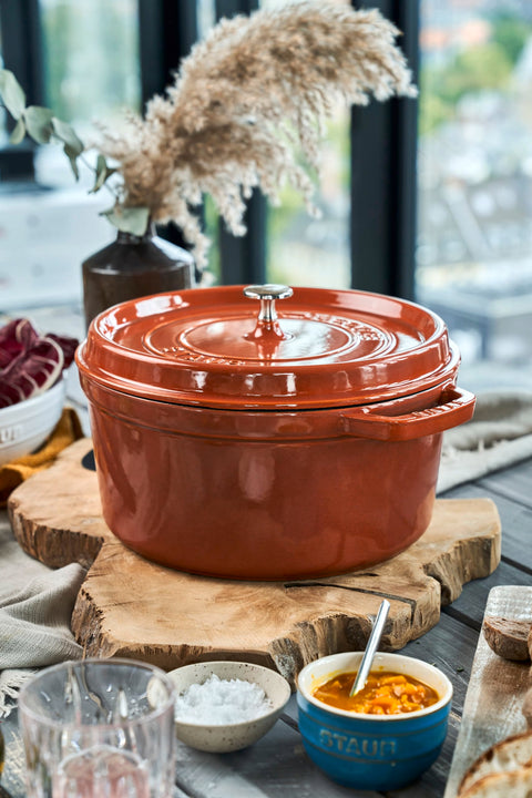 STAUB Round Cocotte 28 cm – Enameled Cast Iron “Cherry” 6.7 L