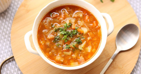 🥣 Soupe a l'oignon – recette traditionnelle gratinée - Neary - Livraison panier de fruits et légumes
