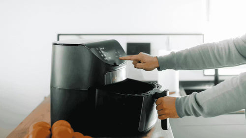 Comment nettoyer la cuve du Air Fryer sans l’abîmer ?