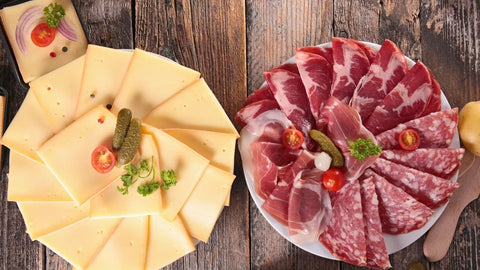 Charcuterie pour raclette : que choisir et quelles quantités ?