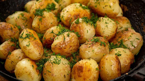 🥔 Pommes de terre grenaille au four : ail & herbes 🧄🌿
