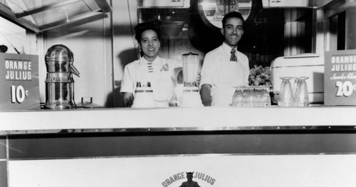 L’incroyable histoire du premier smoothie californien – l’Orange Julius (1926)