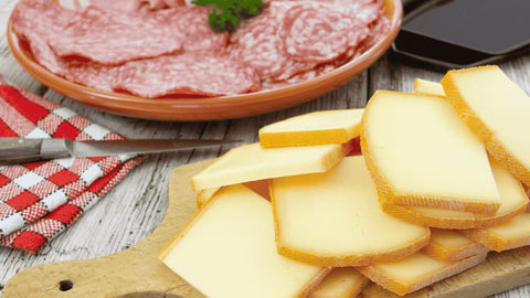 Hygiène & conservation : fromage et charcuterie avant/après la raclette