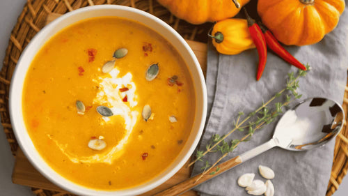 🎃 Soupe de potimarron rôtie : facile, parfumée et typique de l’automne 🍂