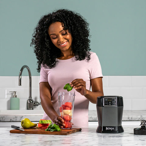 Ninja 2-in-1 Blender with 3 Auto Programs, Blender with 4 Manual Settings, 2.1L Jar &amp; 700ml Cup, 1200W, Dishwasher Safe Parts, Auto-iQ, Black BN750EU 