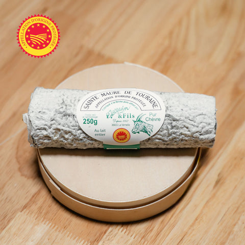 🐐 Sainte-Maure de Touraine AOP – Farmhouse Goat Cheese